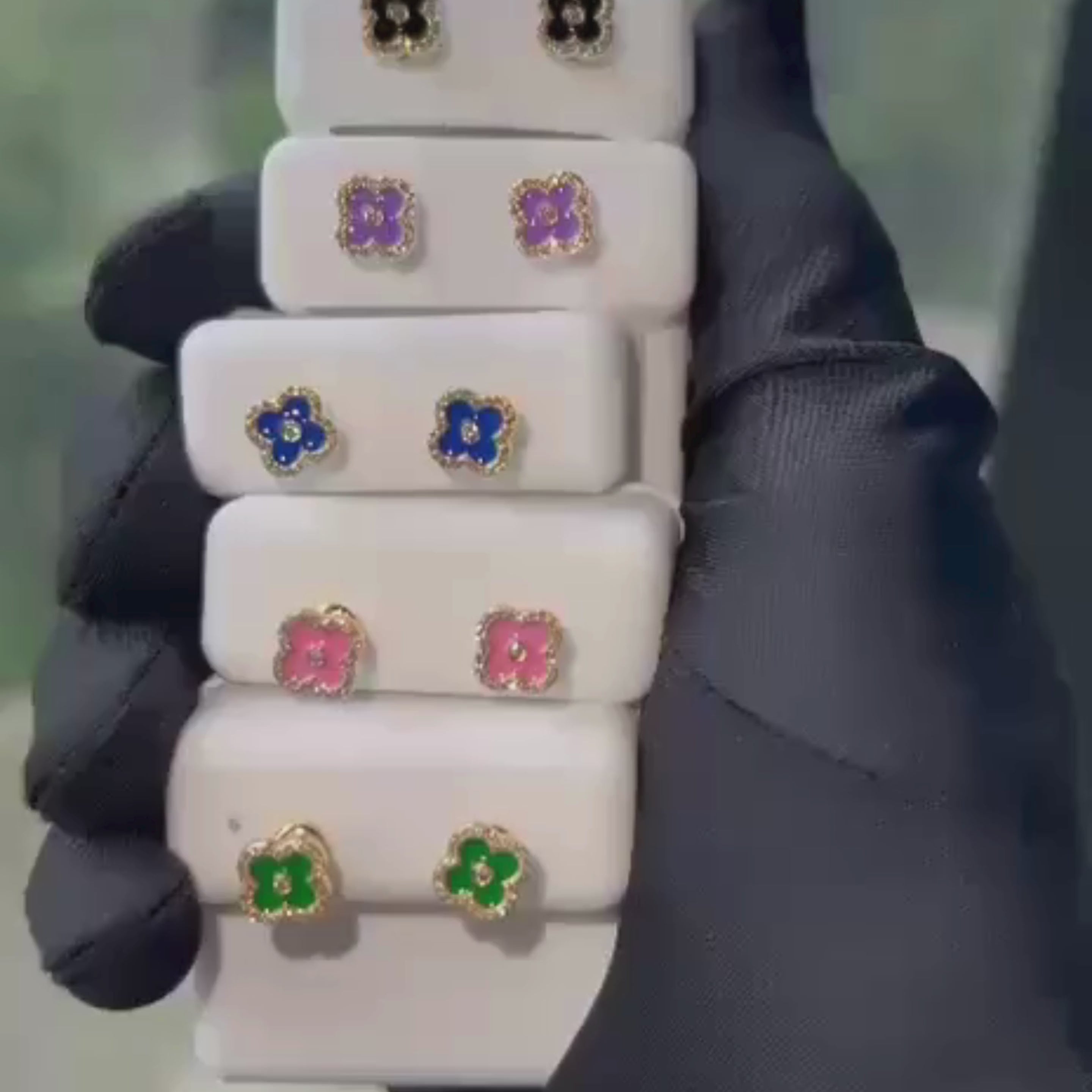 Yellow Gold Round Diamond Enamel Clover Stud Earrings